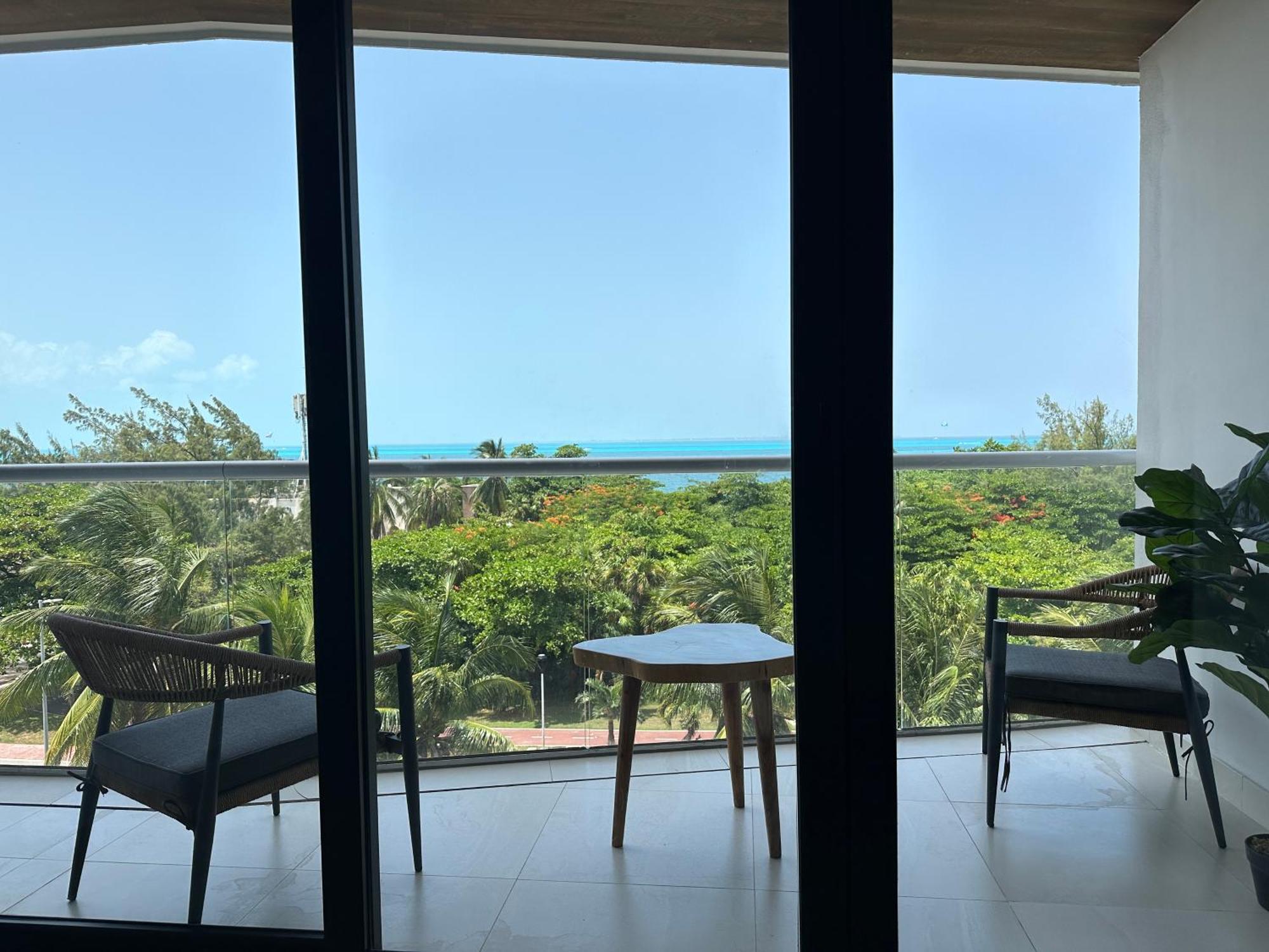 Ocean View Cancun Apartment Buitenkant foto